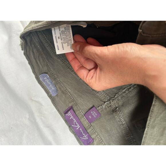 Lot of 4 Gloria Vanderbilt Jeans - Picture 8 of 16